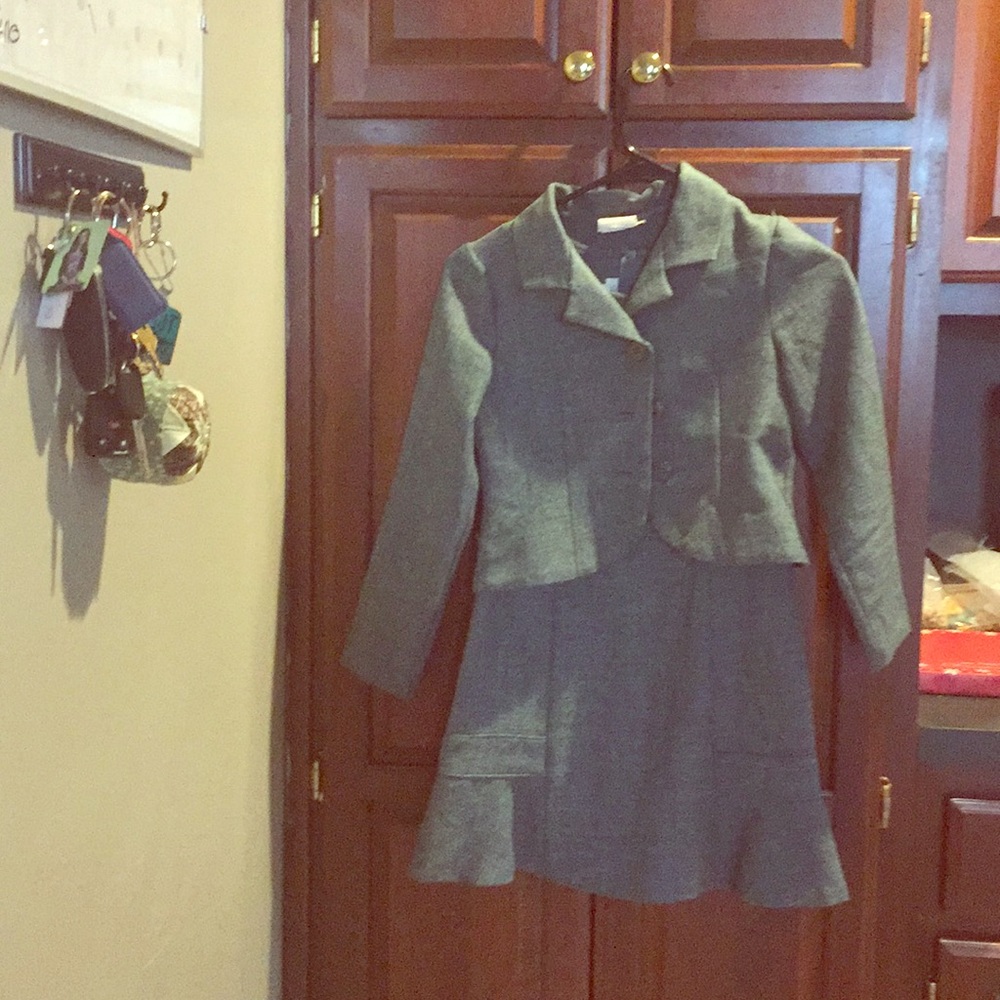 Gray dress